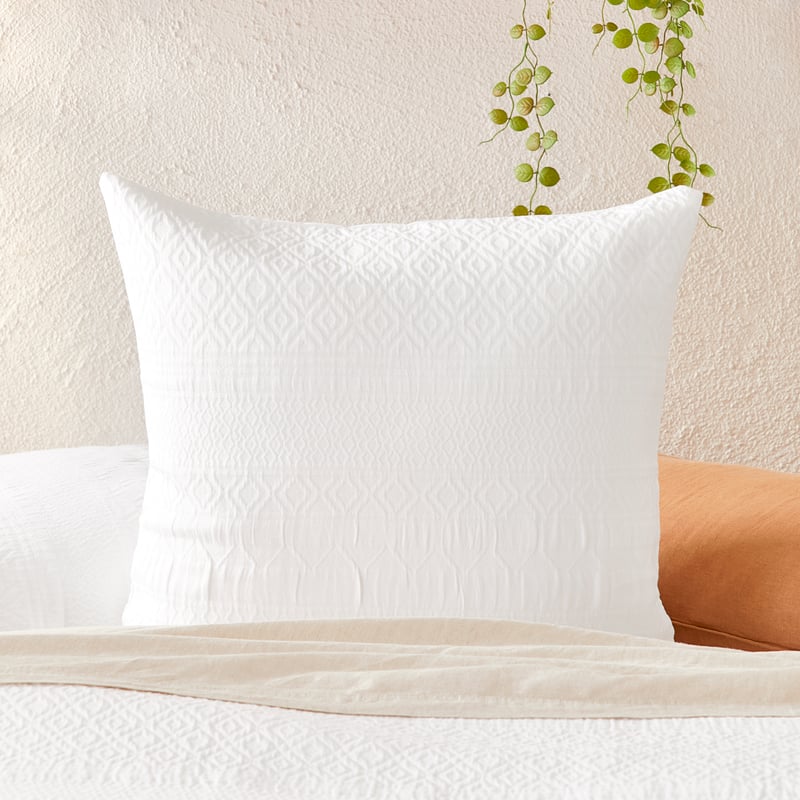 Arti Matelasse White Pillowcases