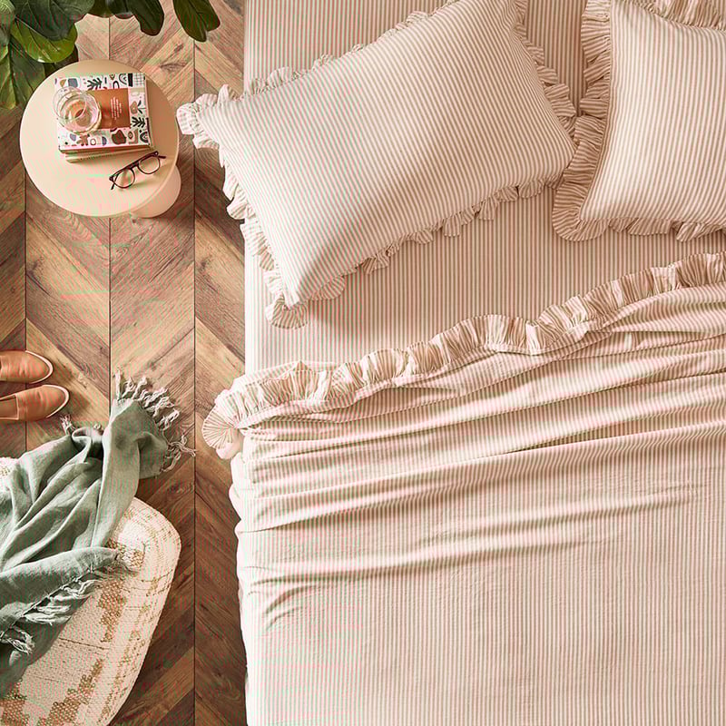 Ruffle Biscuit Stripe Sheet Set