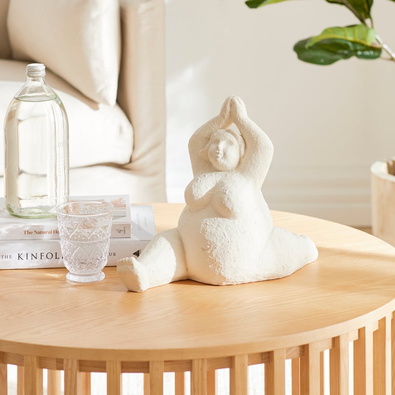 Yoga White Romulus Splits Statue