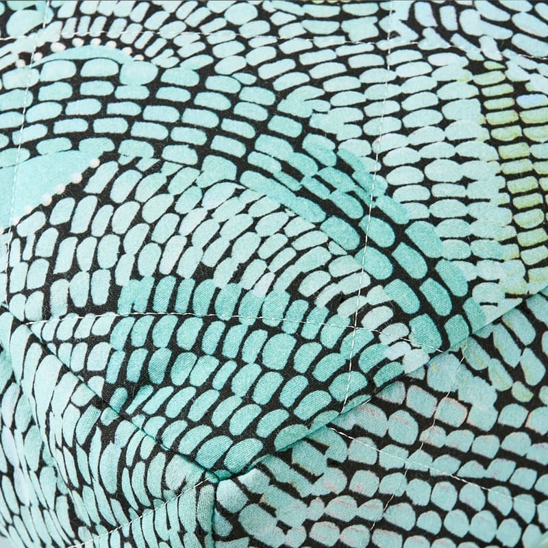 Miimi + Jiinda Lowanna Aqua Pet Bed