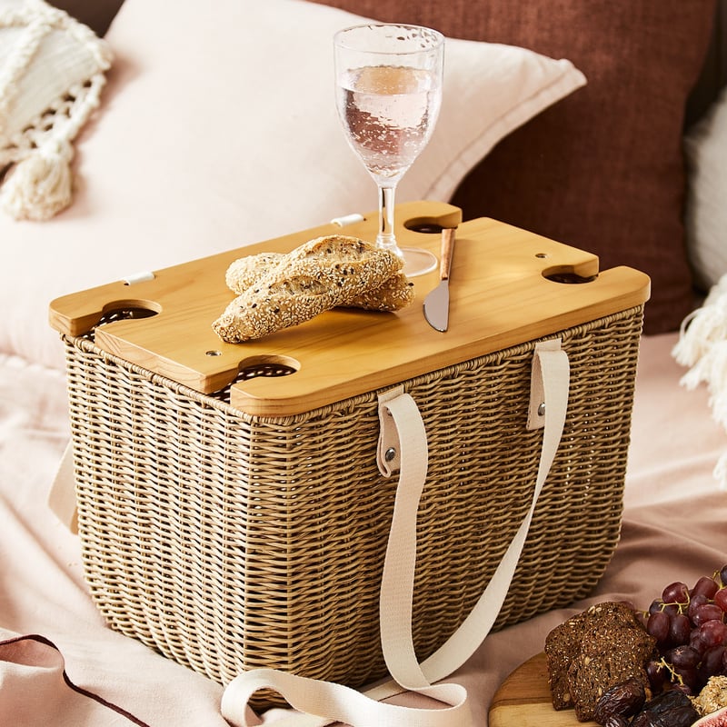 Harlow Natural Picnic Basket