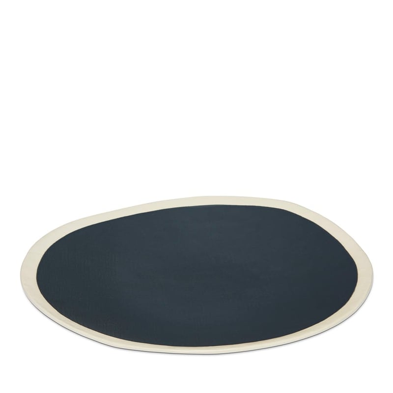 Luna Midnight Servingware