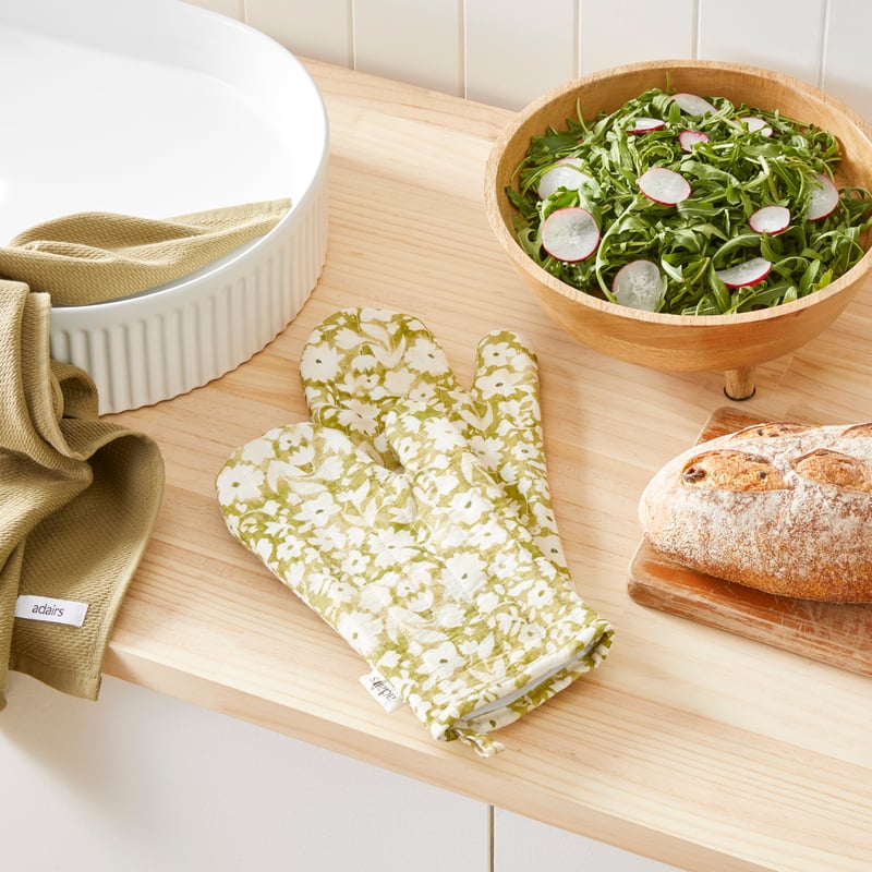 Botanist Olive Daisy Oven Mitts Pack of 2