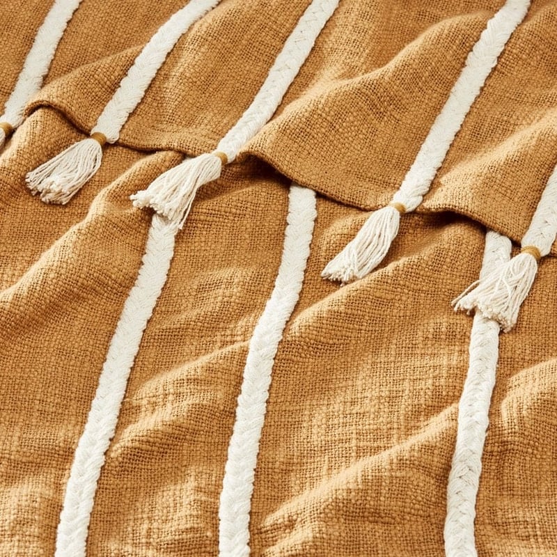 Tori Tobacco Throw