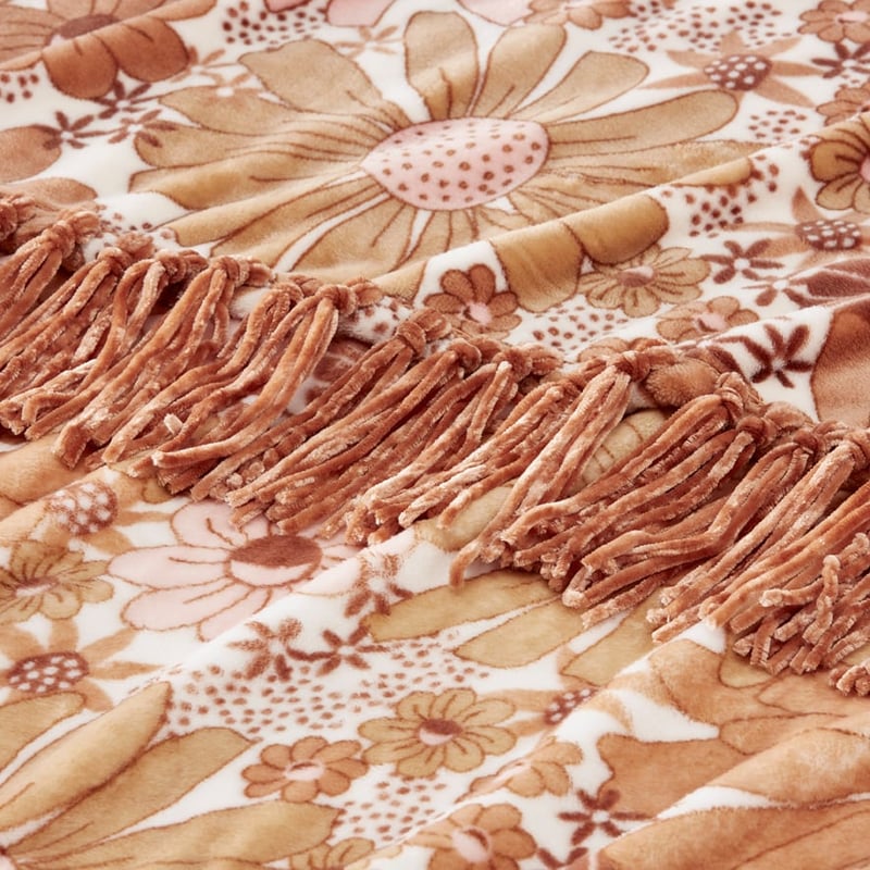 Supersoft Retro Floral Blanket