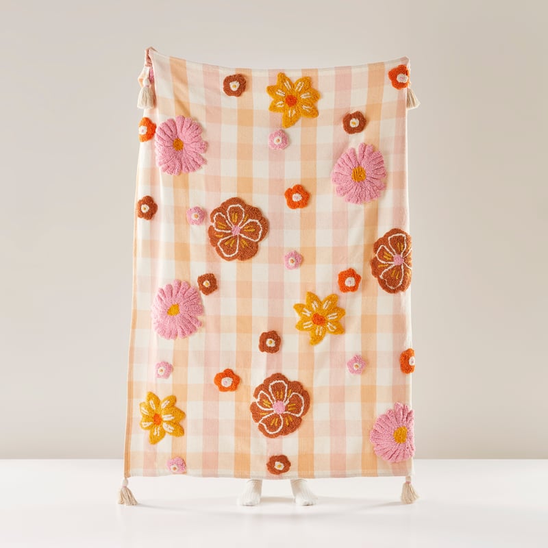 Peggy Floral Pink Tufted Throw