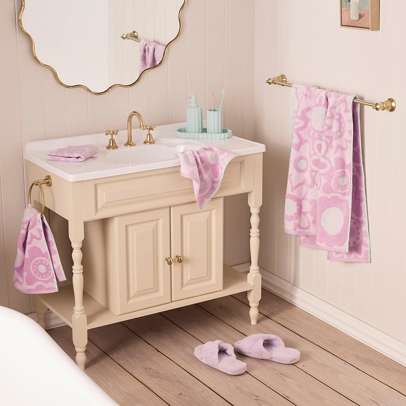 Poppy Floral Lilac & Mint Towel Range