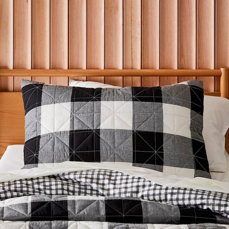 Yarn Dyed Black Gingham Quilted Quilt Cover Set