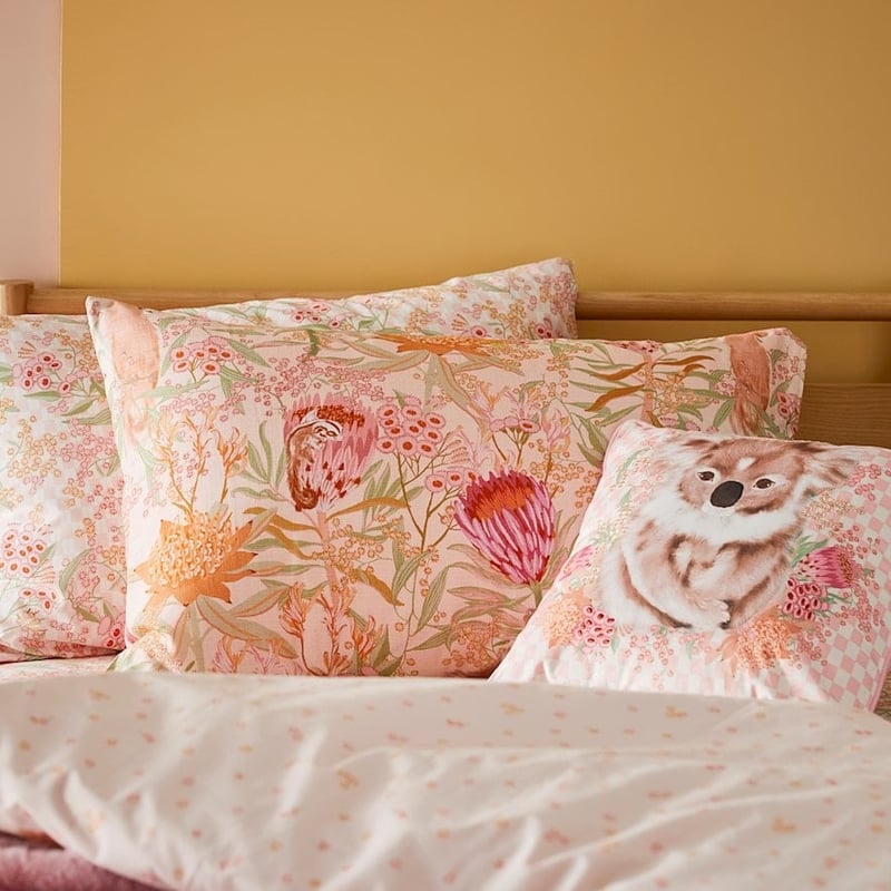 Pretty Flora Blush Quilt Cover Set