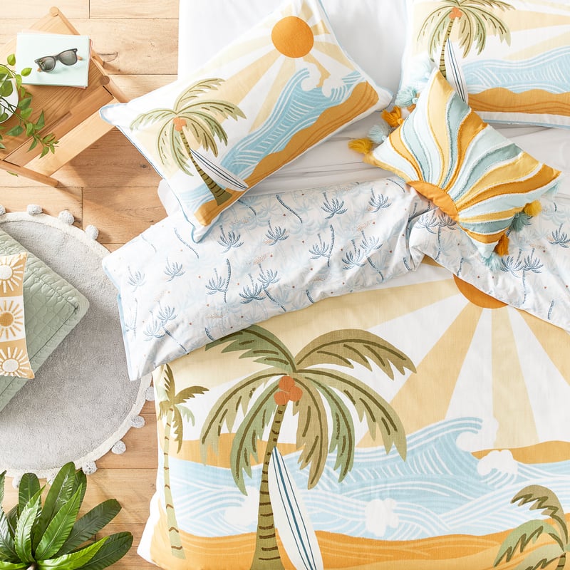 Summer Oasis Quilt Cover Set