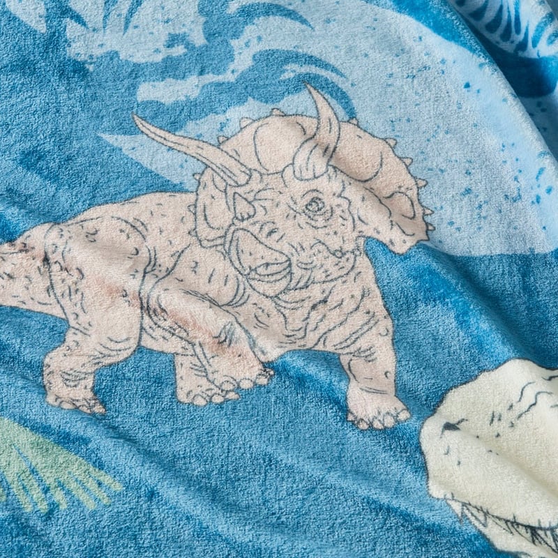 Universal Jurassic World Ultra Soft Blanket