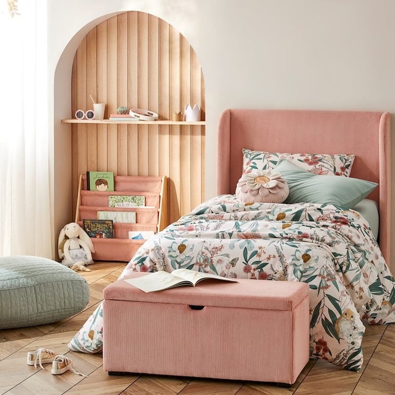 Cord Pink Sand Blanket Box