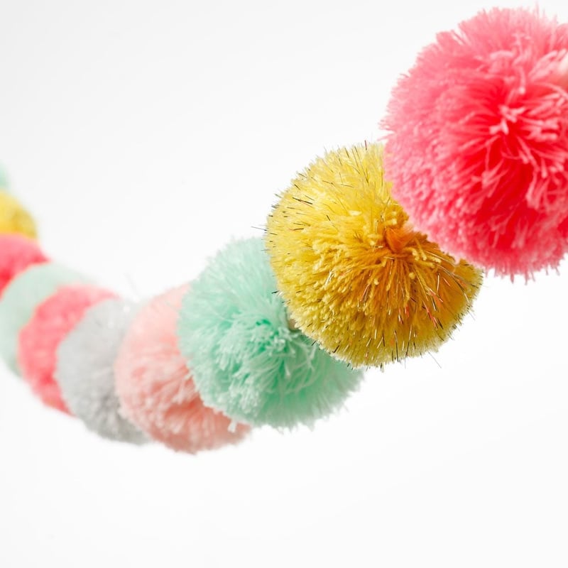 Pom Pom Garlands Soft