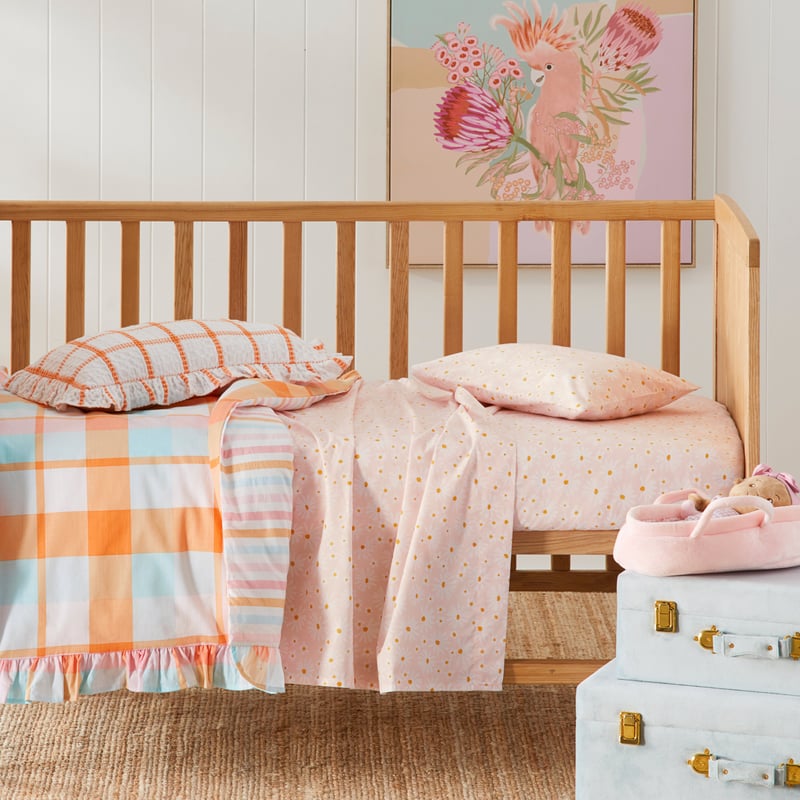 Sweet Daisy Blush Cot Sheet Set