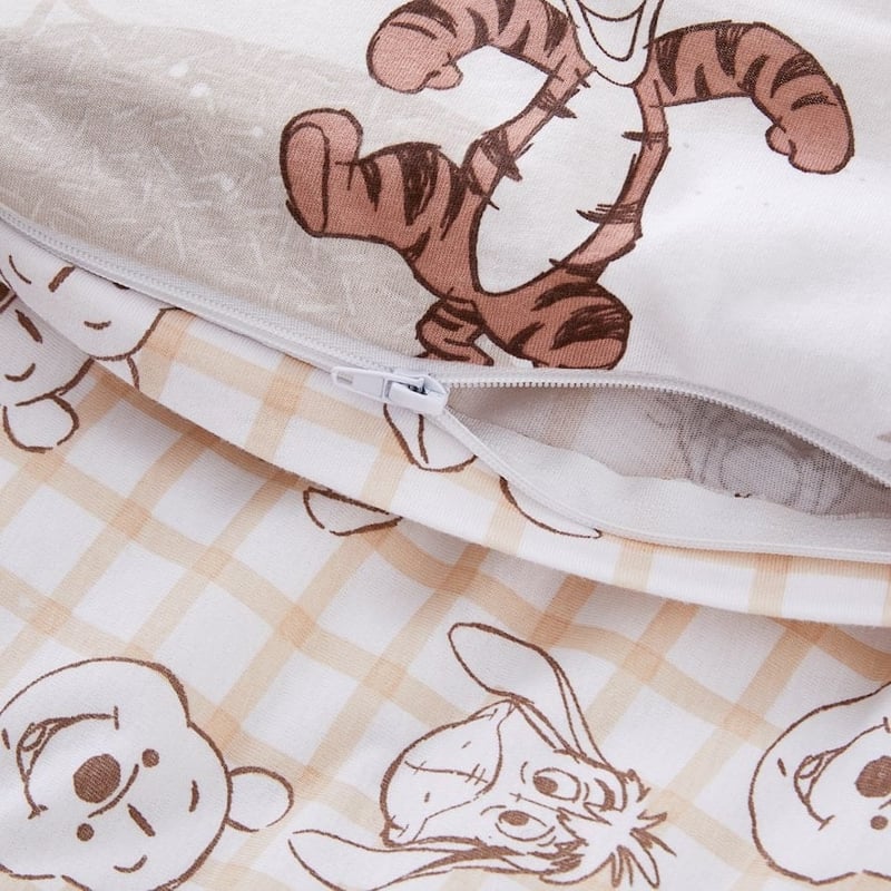 Winnie the Pooh Adventure Awaits Bedlinen Cot Natural
