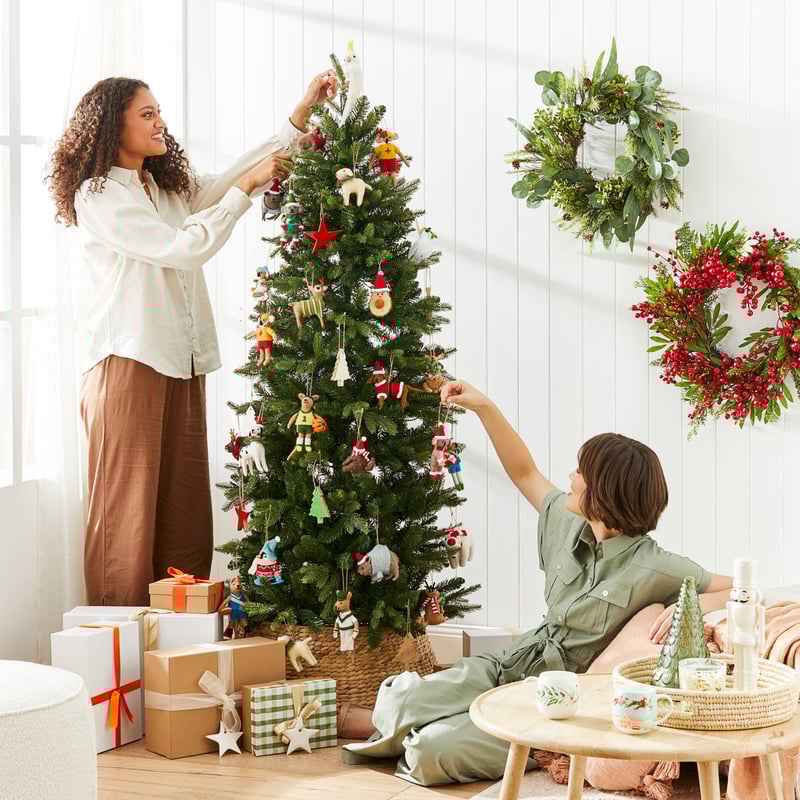 LED Green Narrow Nordic Christmas Tree 6ft