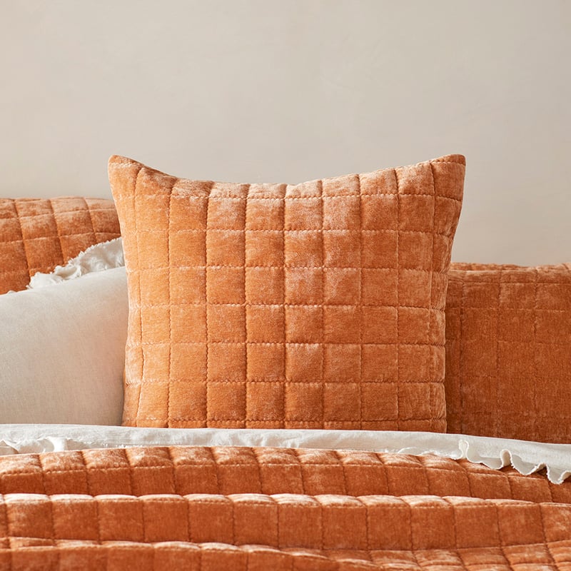 Dylan Cinnamon Velvet Quilted Pillowcases