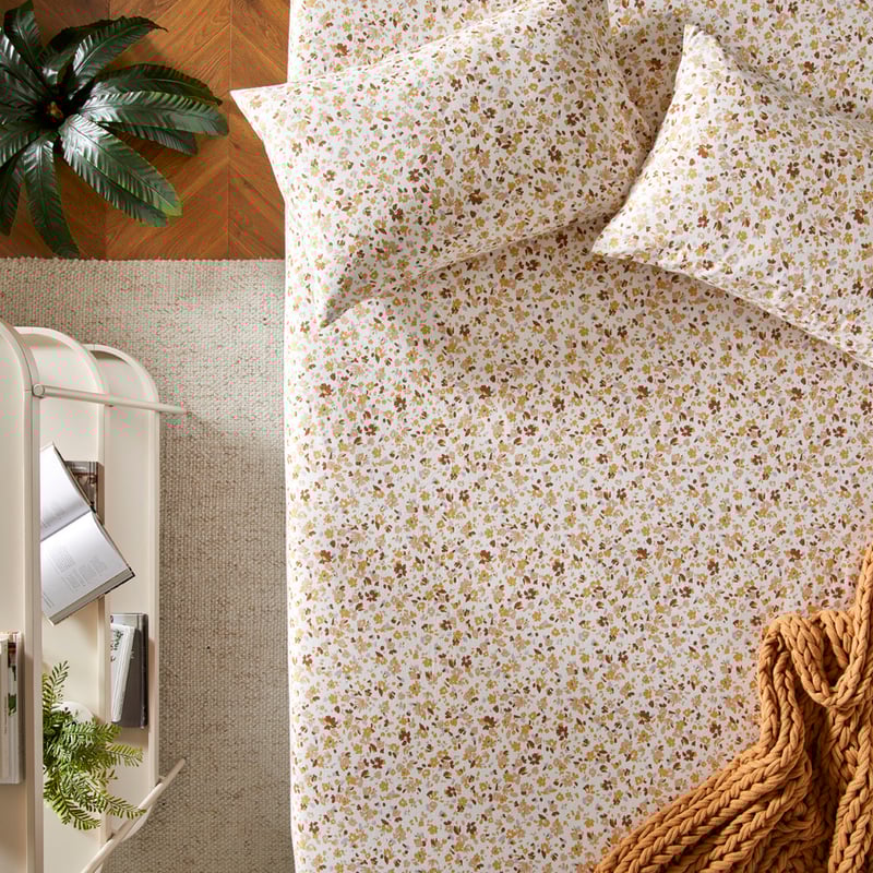 Flannelette Printed Autumn Bloom White Pillowcases
