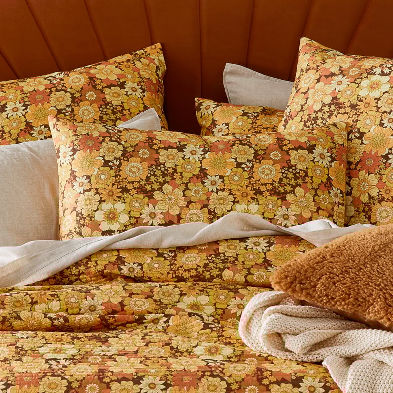Hannah Gold Quilted Pillowcases