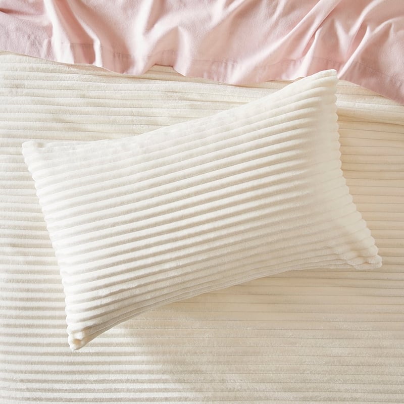 Cream Fur Ribbed Quilt Cover Set