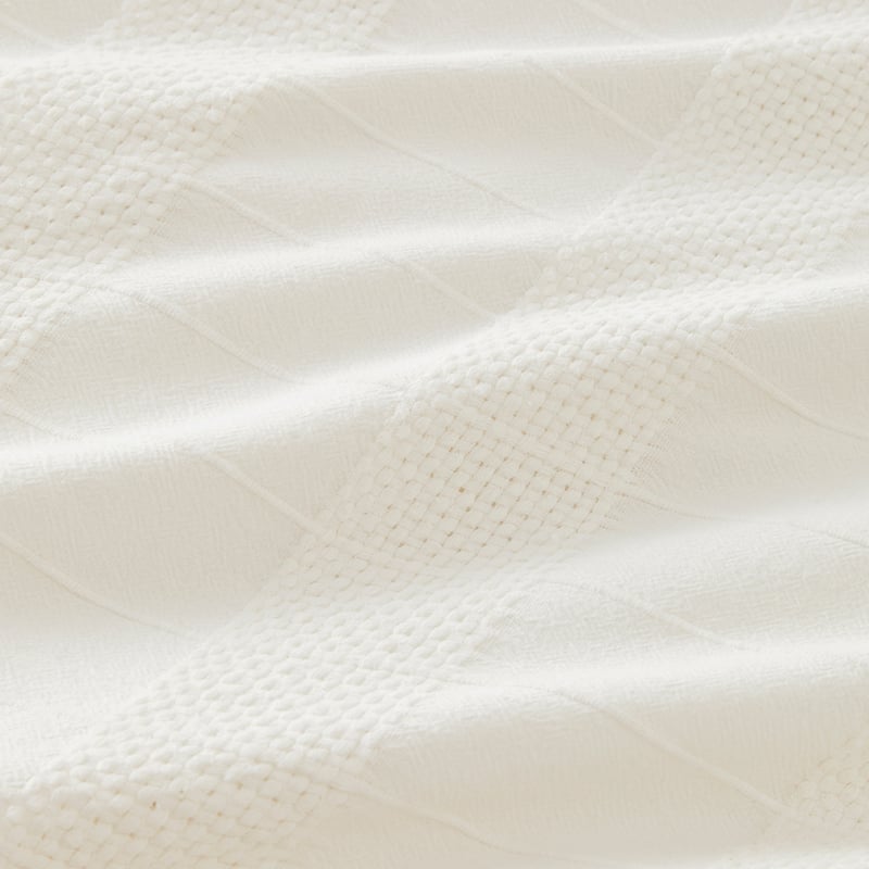 Hervey Off White Pillowcases