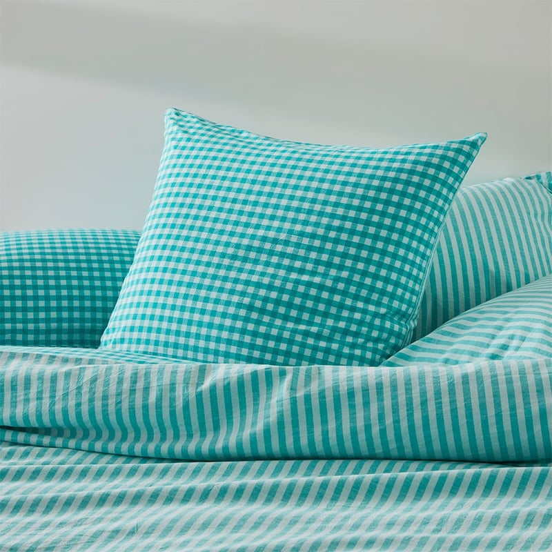 Carrie Aquamarine Gingham Pillowcases