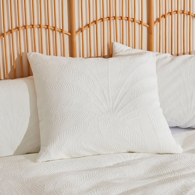 Acai Off White Matelasse Pillowcases