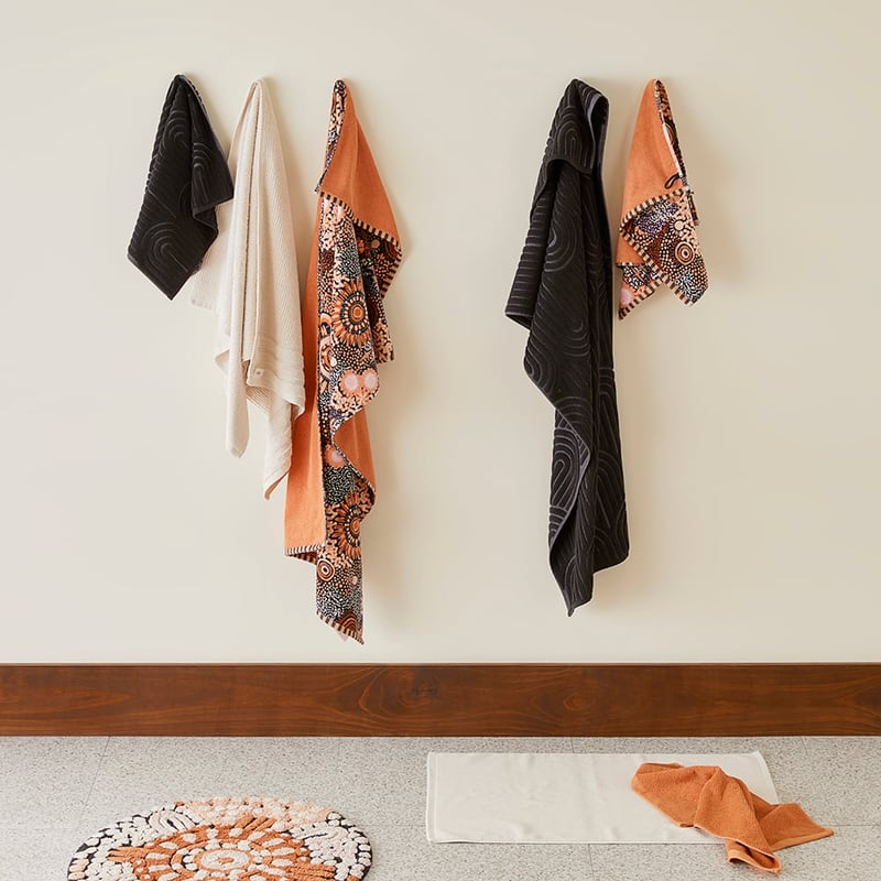 Cungelella Wadjin Sandstone Towel Range