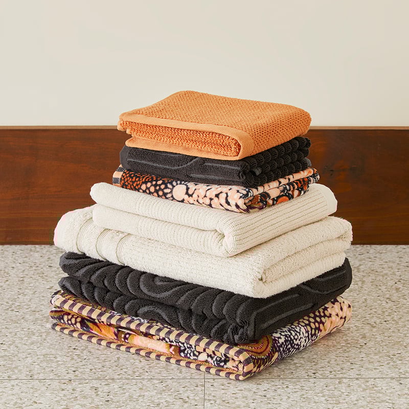 Cungelella Wadjin Sandstone Towel Range