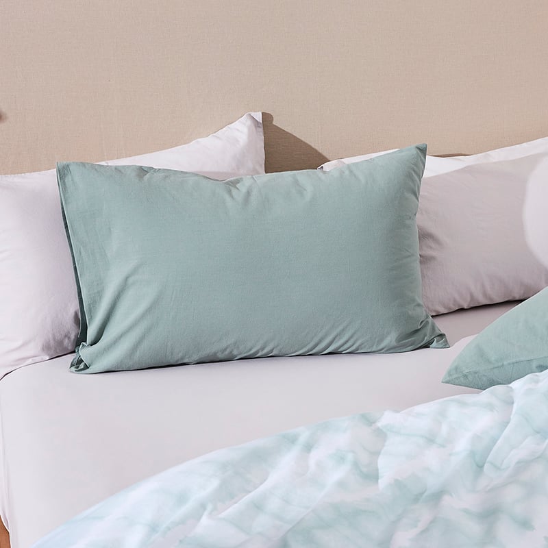 Stonewashed Cotton Gum Leaf Pillowcase   