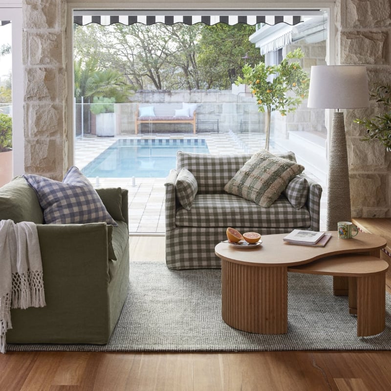 Oak Nesting Coffee Table Set