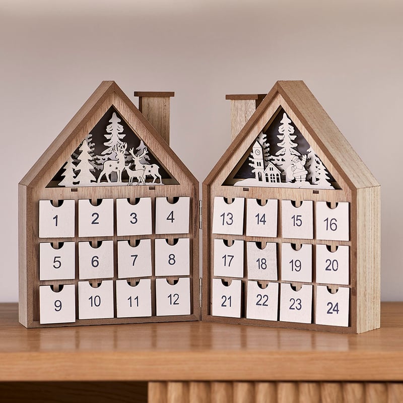 Festive Scene Natural Advent Calendar