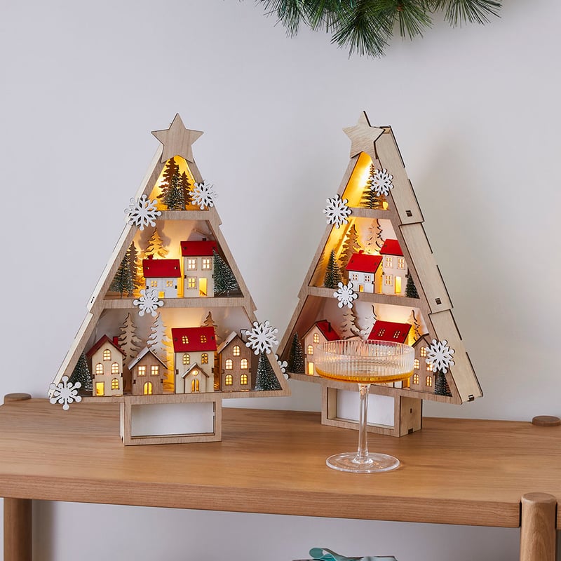 Festive Scene Natural Christmas Fun Tree