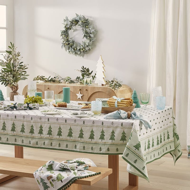 Gum Nut Silver & Naturals Wreath