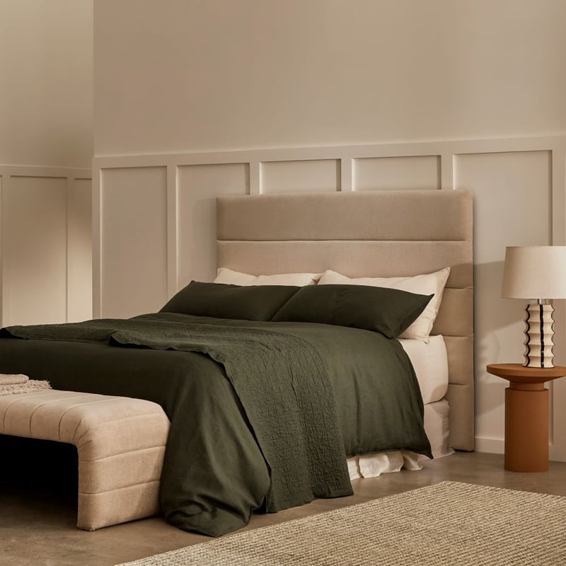 Carson Natural Bedhead