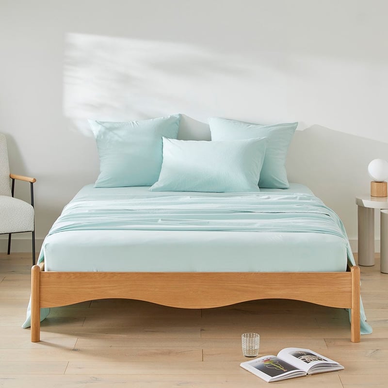 Sadie Oak Bed Base