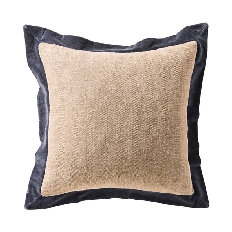 Arraya Navy Cushion