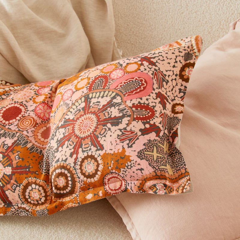 Cungelella Kalkutungu Cushion