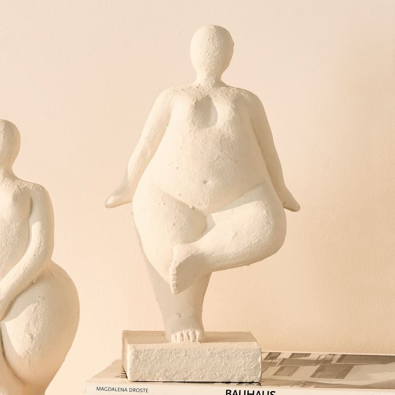 Venus Side White Statue