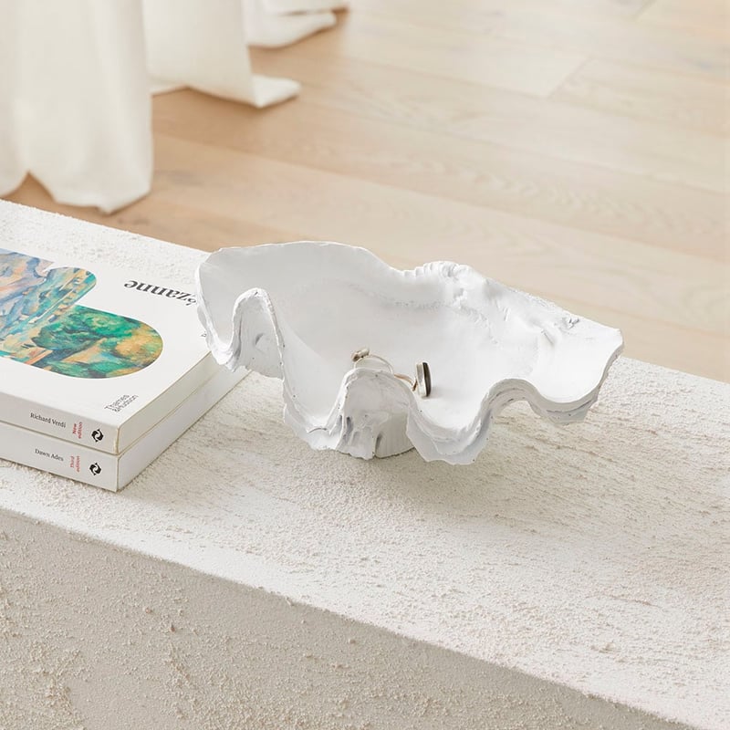 Marine Life Half Clam Statue