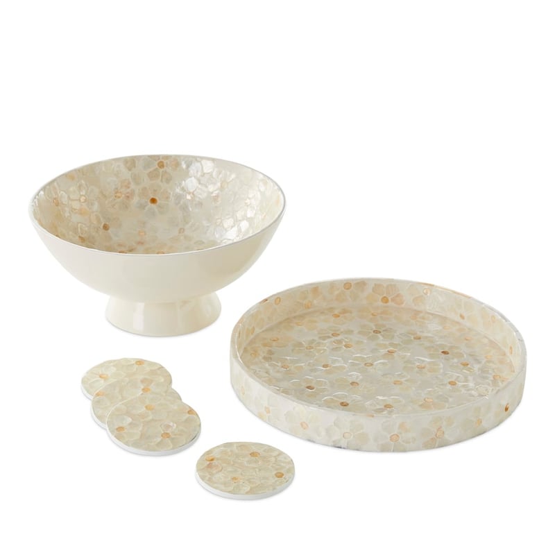 Sicily Capiz Ivory Daisy Round Tray