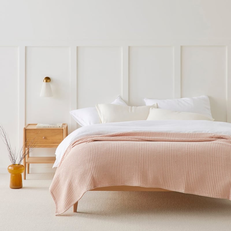 European Collection Turkish Cotton Nude Pink Waffle Blanket