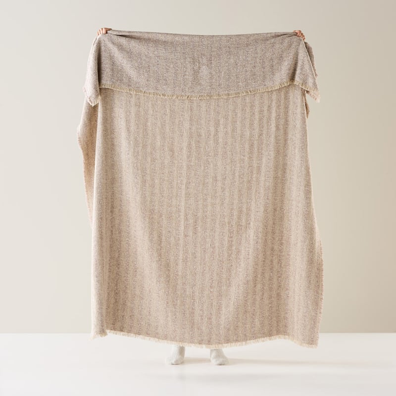 Olya Natural Throw