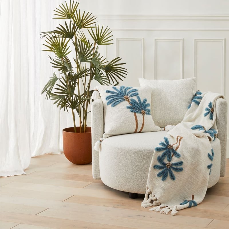 Falls Palm White & Blue Throw