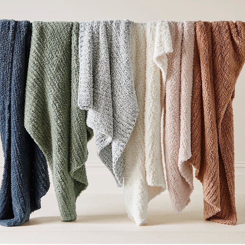 Munich Sage Feather Yarn Throw