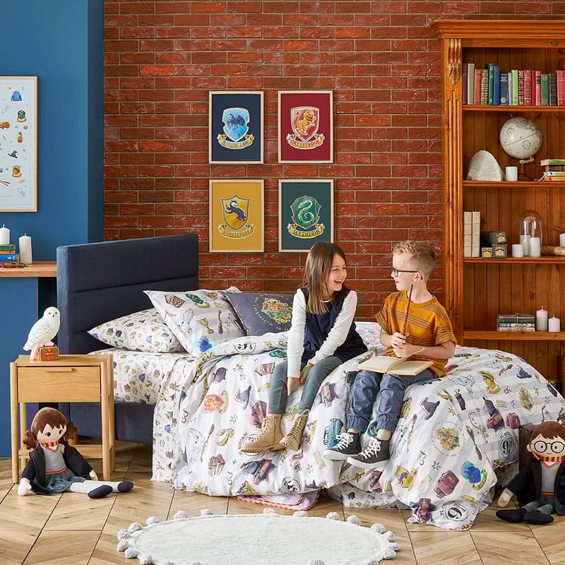 Warner Bros Harry Potter White Hogwarts Quilt Cover Set 