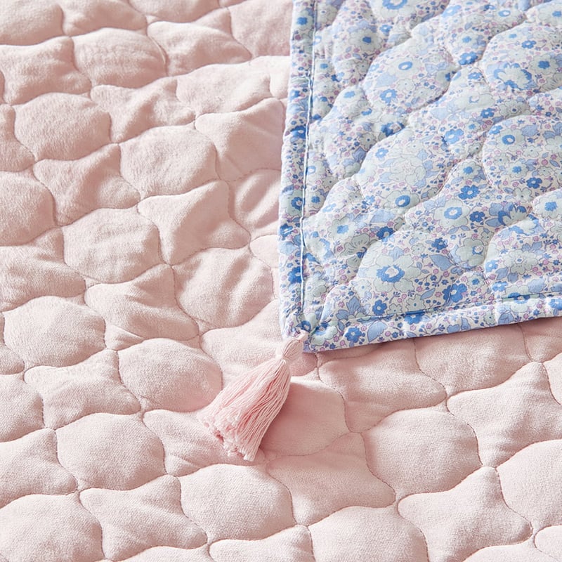 Heirloom Elsie Vintage Pink Coverlet