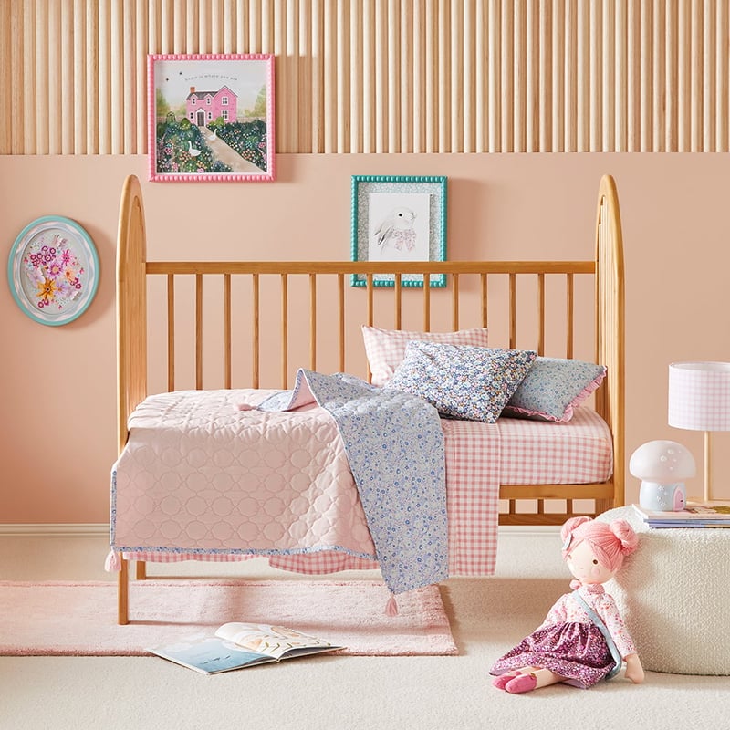 Heirloom Elsie Vintage Pink Coverlet