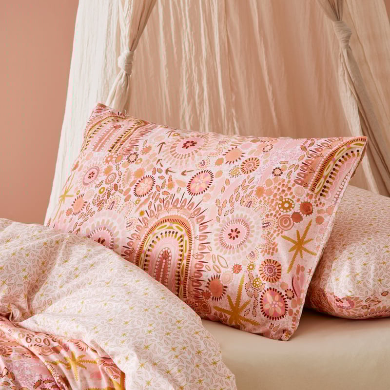 Cungelella Marapurthangkali Coral Sunset Quilt Cover Set