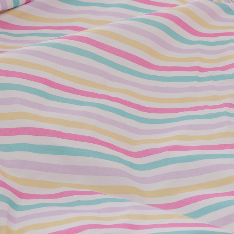 Strawberry Summer Lilac Quilted Quilt Cover Set